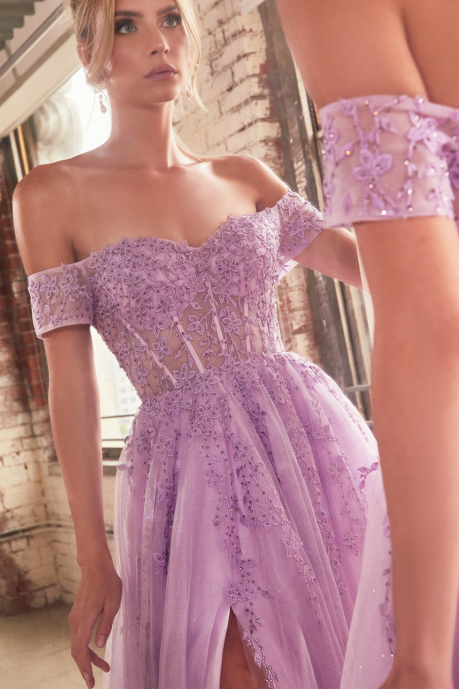 Cinderella Divine: Ethereal Off-the-Shoulder Ballgown for Enchanting Occasions