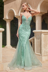 Enchanted Couture: Shimmering Mermaid Dress for a Magical Night