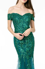 **GLS by Gloria: Embellished Mermaid Gown for Enchanting Evenings**