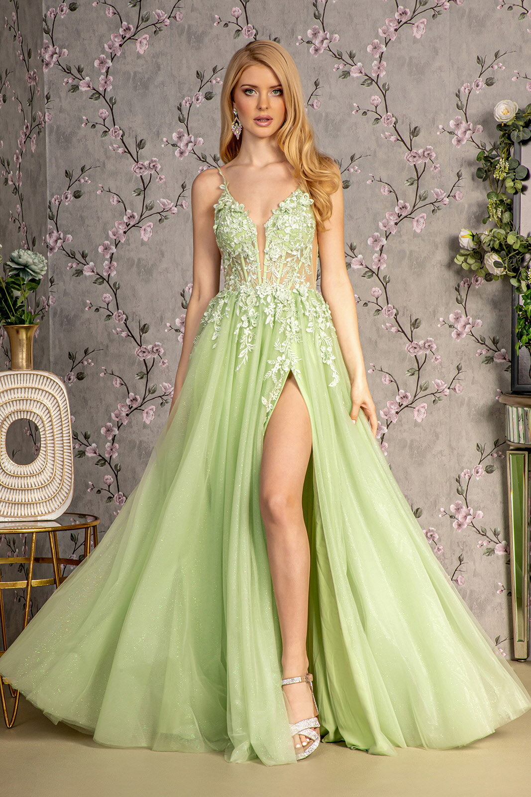 Enchanting Evening Gown: GLSbyGloria GL3202 for Unforgettable Occasions