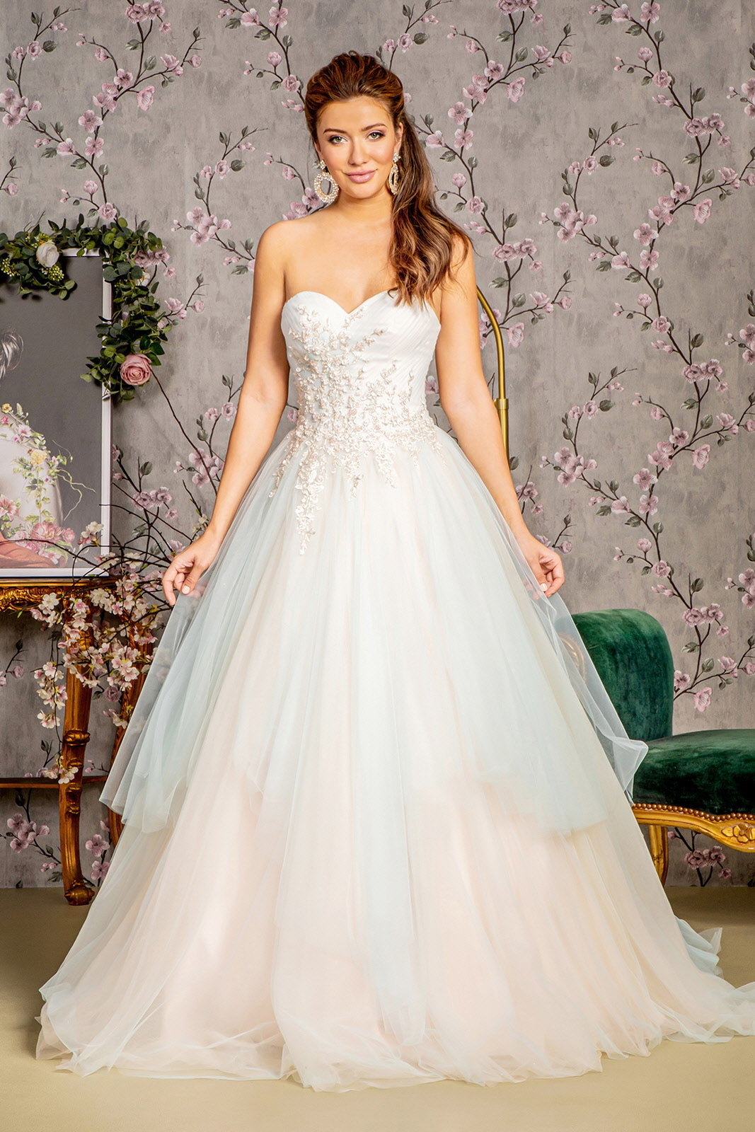 **GLSbyGloria: Enchanting Strapless Prom Dress for Unforgettable Nights**