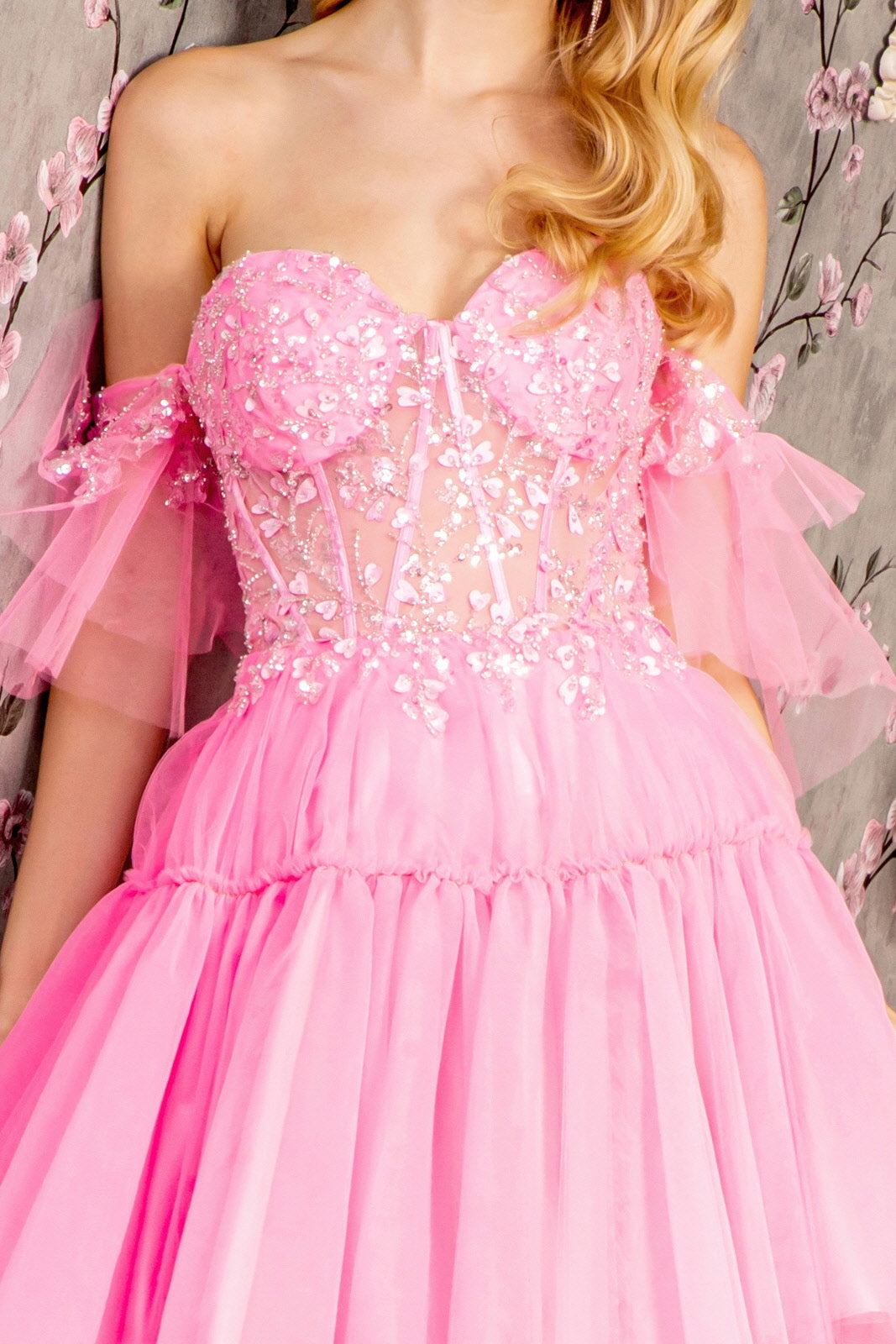Enchanting Eveningwear: GLS by Gloria's Versatile Showstopper