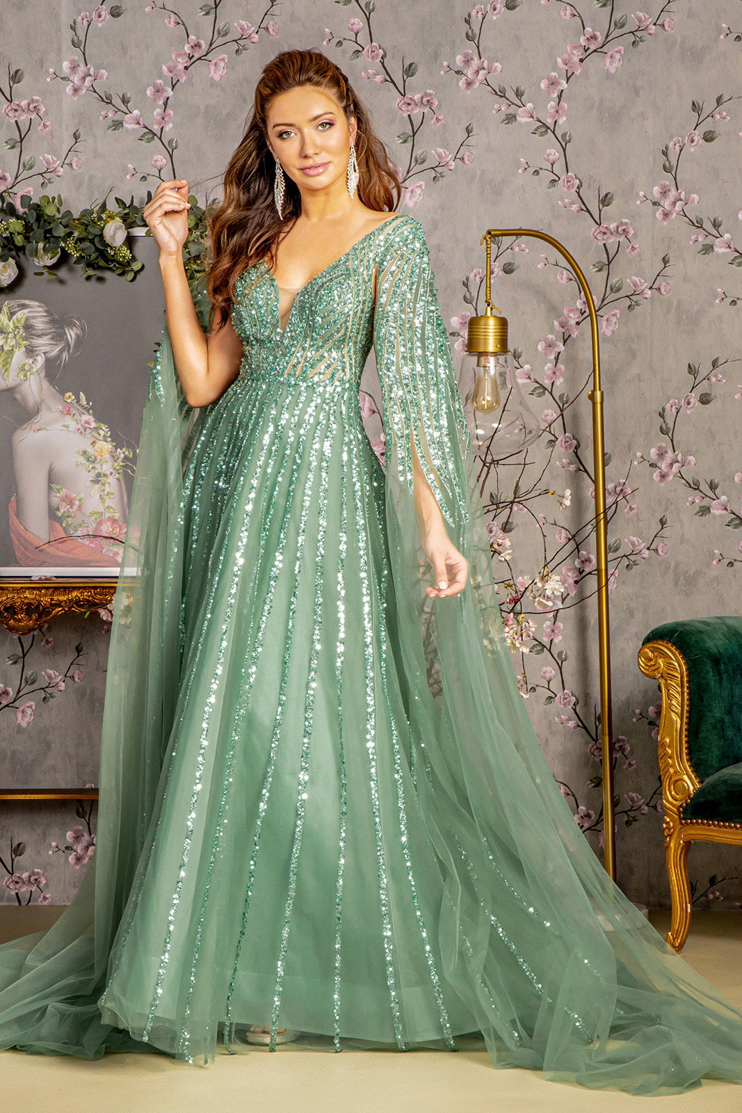 **GLS by Gloria GL3494: Shimmering Sophistication for Formal Occasions**