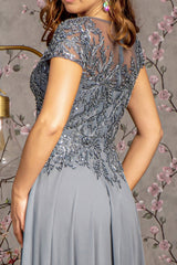 **GLSbyGloria: Shimmering Evening Gown for a Captivating Entrance**