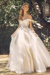 **Enchanted Evenings' Ethereal Tulle Gown: A Vision of Grace and Elegance**