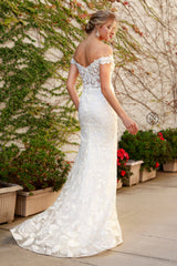 Enchanting Mermaid Gown: Off-the-Shoulder Elegance for Timeless Occasions