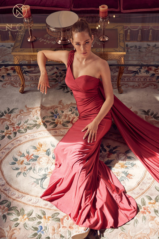 **Captivating Asymmetry: Nox Anabel's E475 Gown for Unforgettable Occasions**