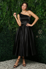 Nox Anabel's Asymmetrical Masterpiece: Elevate Your Presence with Timeless Elegance