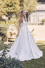 Nox Anabel JE972: Modern Elegance for the Timeless Bride