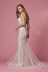 Nox Anabel's Enchanting Bridal Gown: Embroidered Lace, Scalloped V-Neckline, and Trumpet Skirt