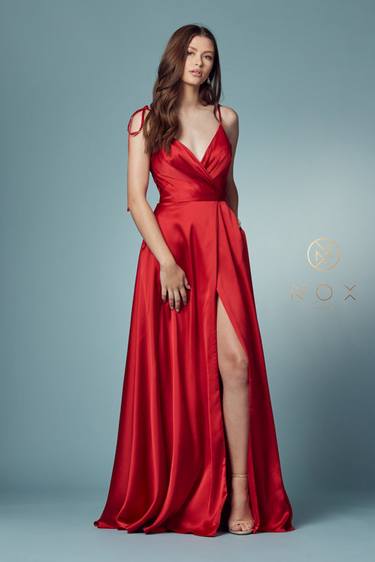 Nox Anabel's R1029: A Dress That Embodies Opulent Allure