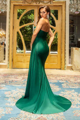 **Portia and Scarlett's Captivating Sheath Gown: A Symphony of Elegance for Women**