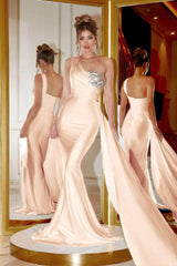 **Portia & Scarlett: Captivating One-Shoulder Trumpet Gown for Unforgettable Occasions**