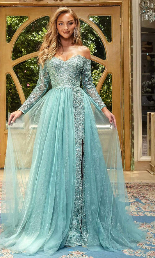 **Enchanting Elegance Unveiled: Portia and Scarlett's PS22924 Gown**