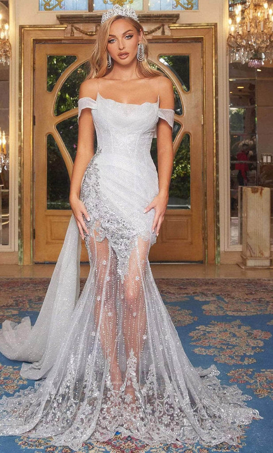 **Shimmering Elegance: Portia and Scarlett's Dazzling Mermaid Gown**