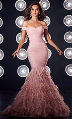 **Enchanting Silhouette: Portia and Scarlett's Shimmering Mermaid Gown**