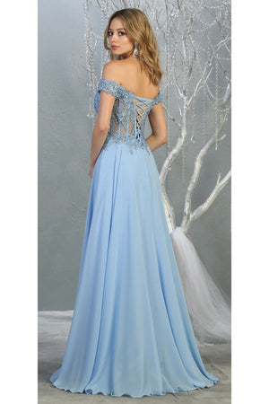 Elegant Formal Embroidered Prom Gown And Plus Size
