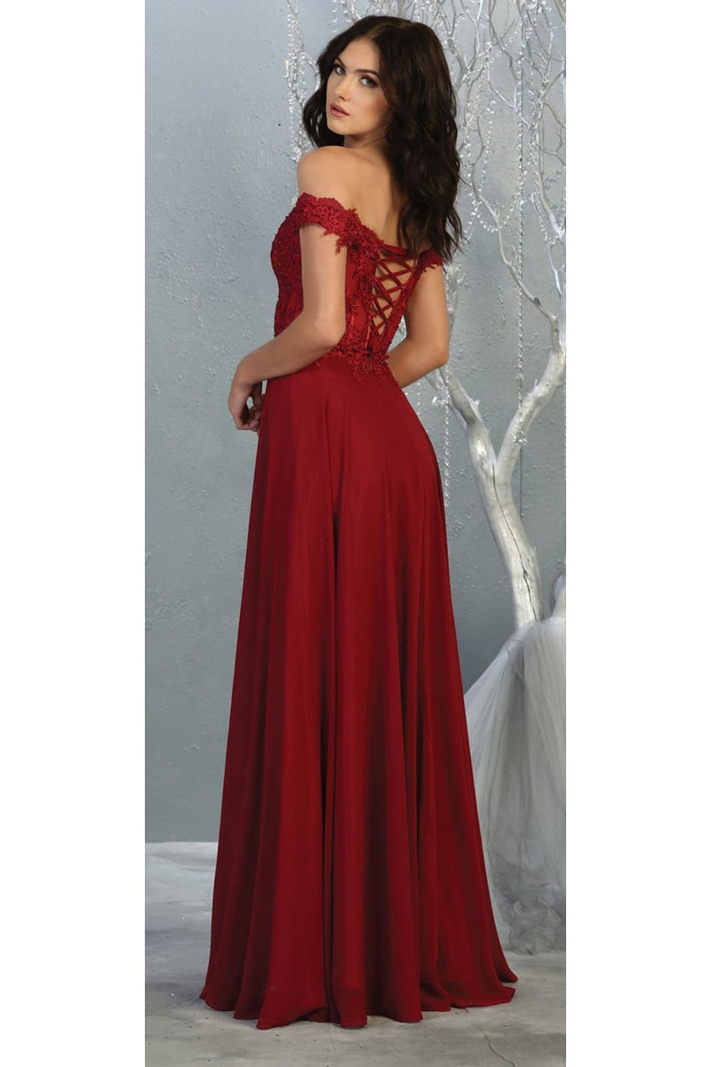 Elegant Formal Embroidered Prom Gown And Plus Size
