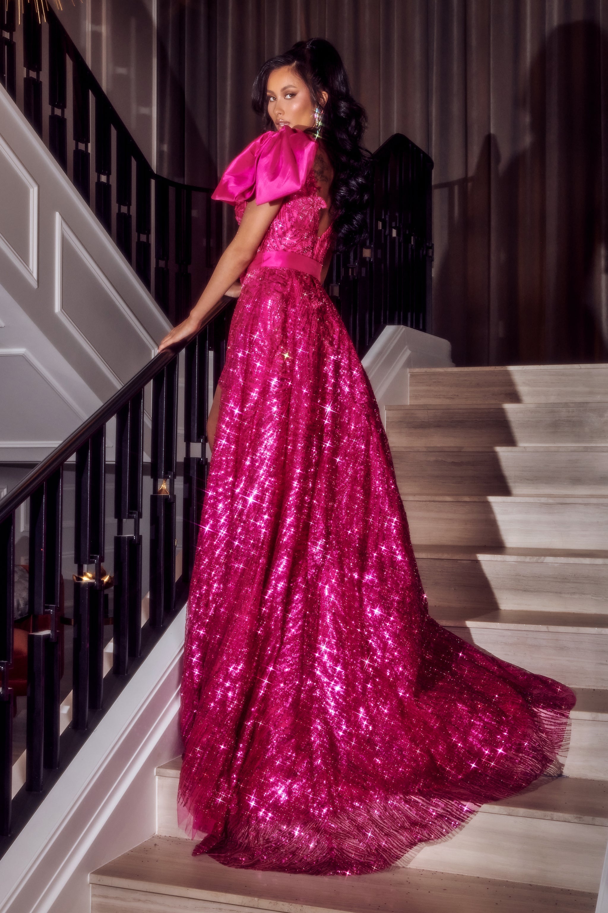 Portia and Scarlett: Enchanting Short Dress with Shimmering Embellishments and Detachable Train