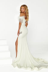 **Portia and Scarlett's Alluring Feathered Evening Gown: Elevate Your Formal Attire**