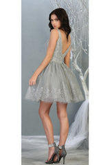 Semi Formal Sleeveless Metallic Dress